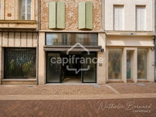 Immeuble mixte avec local commercial et habitation – Centre-ville de Villeneuve-sur-Lot