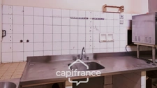 Dpt Lot et Garonne (47), à vendre SAUVETERRE LA LEMANCE Hôtel-Restaurant à rénover
