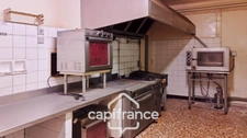 Dpt Lot et Garonne (47), à vendre SAUVETERRE LA LEMANCE Hôtel-Restaurant à rénover