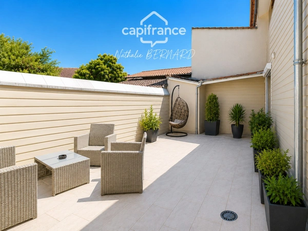 Maison 126 m² avec 4 chambres, terrasse sans vis-à-vis et garage - Granges-sur-Lot (47)