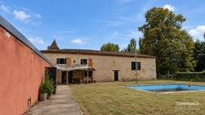 FUMEL – ENSEMBLE IMMOBILIER EN PIERRE À RÉNOVER SUR PRÈS DE 2 HA