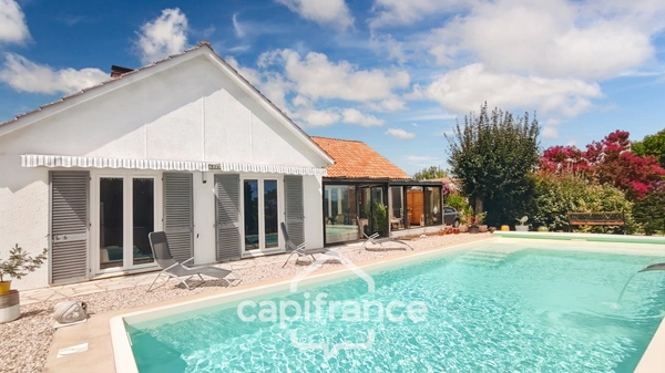 Maison à vendre 6 pièces 142 m² LALINDE (24) - Terrain 1933 m²