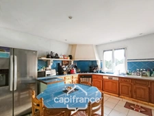 Maison 7 pièces avec piscine, véranda, hangar et grand terrain VILLENEUVE SUR LOT (47)