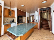 LOLME – Maison en pierre de 135 m², trois chambres, jardin et dépendance indépendante