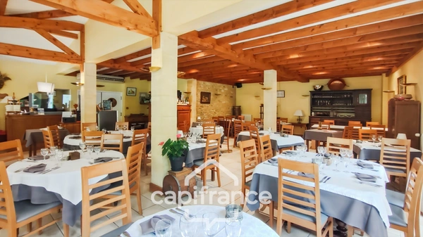 Hôtel-Restaurant - murs et fonds à vendre SAGELAT (24)
