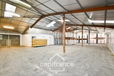 Locaux d'activités à vendre  (47)
