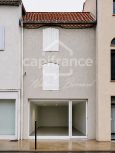 Local commercial 23 m² – Centre-ville Villeneuve-sur-Lot – Vitrine – 485 € HT/mois