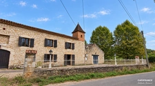 FUMEL – ENSEMBLE IMMOBILIER EN PIERRE À RÉNOVER SUR PRÈS DE 2 HA