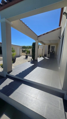 Exclusive! 5-room house for sale in SAUVIAN (34) with swimming pool, garage, close to the sea