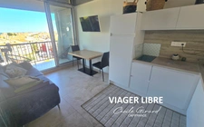 VIAGER LIBRE – CAP D’AGDE (34) CENTRE PORT– T2, BALCON AVEC VUE DÉGAGÉE JUSQU’AU PORT ET LA MER