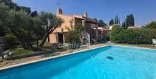 15 minutes from Montpellier – Occupied life annuity on a 1000 m² plot with swimming pool, a strategic investment! Near Montarnaud