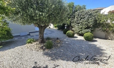 Exclusive! 5-room house for sale in SAUVIAN (34) with swimming pool, garage, close to the sea