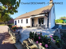 A vendre maison 110 m2 à 5 pièces CHAROLLES (71)
