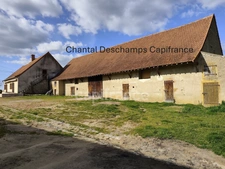 Ancienne ferme 114 m2 avec dépendances SAINT AUBIN EN CHAROLLAIS (71)