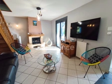 A vendre maison 110 m2 à 5 pièces CHAROLLES (71)