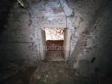 A vendre maison à rénover 5 pièces SAINT VINCENT BRAGNY (71)