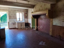 A vendre maison à rénover 5 pièces SAINT VINCENT BRAGNY (71)