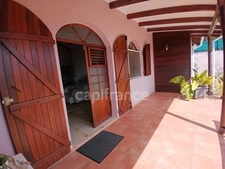   STE LUCE -  Superbe Villa - Terrain : 1000 m² - Vue mer & Piscine - Grand garage