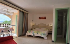 STUDIO TERRASSE VUE MER  SAINTE ANNE (972)