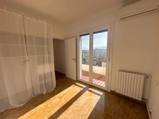 AJACCIO St Jean - T4 80m2 avec terrasse, vue dégagée, grenier et parking privé - 290000 € - 