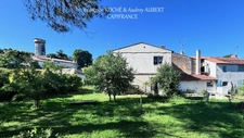 Maison à vendre 2 en 1 - 7 pièces - 5 chambres à TAILLEBOURG (17)