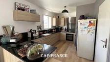 Maison à vendre 4 pièces - 3 chambres - garage et jardin clos - SAINT GEORGES DES COTEAUX (17)