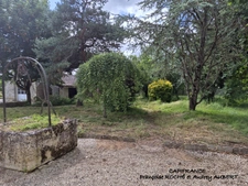 Maison en pierre 246 m² - possibilité 2 logements - dépendance, jardin et garage - 9 pièces - SAINT GEORGES DES COTEAUX (17)