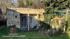 Maison en pierre + dépendance à rénover - 4 pièces - jardin et  garage - PORT D'ENVAUX (17)