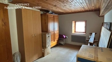 Maison en pierre + dépendance à rénover - 4 pièces - jardin et  garage - PORT D'ENVAUX (17)