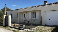 Maison à vendre 4 pièces - 3 chambres - garage et jardin clos - SAINT GEORGES DES COTEAUX (17)