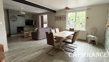 A vendre Belle Propriété en pierre - 10 pièces - 6 chambres - 295 m² habitables avec gîte attenant 6 personnes - LE DOUHET (17)