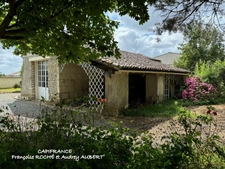 Maison en pierre 246 m² - possibilité 2 logements - dépendance, jardin et garage - 9 pièces - SAINT GEORGES DES COTEAUX (17)