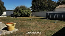 Maison à vendre 4 pièces - 3 chambres - garage et jardin clos - SAINT GEORGES DES COTEAUX (17)
