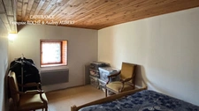 Maison en pierre + dépendance à rénover - 4 pièces - jardin et  garage - PORT D'ENVAUX (17)