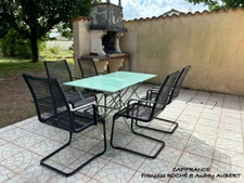 Maison en pierre 246 m² - possibilité 2 logements - dépendance, jardin et garage - 9 pièces - SAINT GEORGES DES COTEAUX (17)