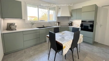 Maison familiale  - 4 chambres, avec garage et appentis et jardin sur un terrain 900 m² 