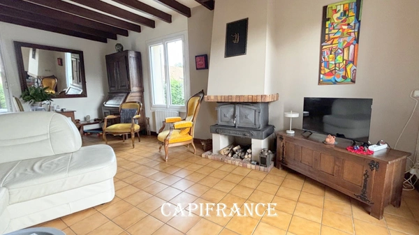 Pavillon de plain-pied - 99 m² - 3 chambres - jardin - garage - PORT D'ENVAUX