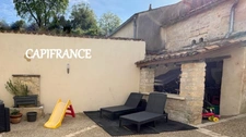 Maison charentaise en pierre - 120 m² habitables - 4 chambres + 1 bureau - TAILLEBOURG au coeur du village