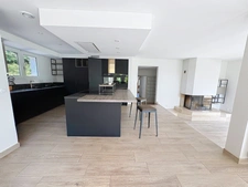 Rare and refined property - 322m² - YVOIRE (74)