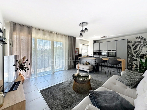 Appartement T4 de 82m² -  ANNEMASSE (74)