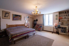 ? RARE sur Mazamet 81 – Maison de charme avec jardin arboré, garage & chambres XXL !