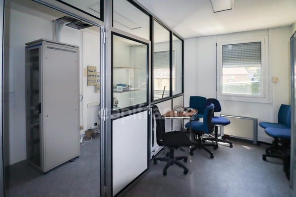 À vendre – Plateau de 170 m² au 1er étage, idéal logements ou bureaux – Mazamet centre