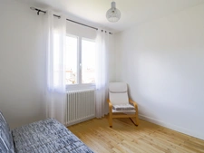 À Vendre – Maison 80 m², 3 Chambres, Grand Sous-Sol, Jardin 500 m²