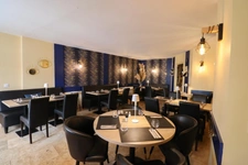 À VENDRE – RESTAURANT CAVE À VIN AVEC GRANDE TERRASSE À MAZAMET
