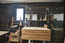 Maison à vendre 6 pièces, contemporaine de plain-pied 2022, sans vis-à-vis, avec piscine proche de La Rochelle.