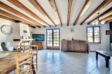 Maison à vendre 3 pièces, opportunité rare à Sainte-Marie-de-Ré, La Noue : maison à fort potentiel, idéalement située au calme, à proximité des commerces et des plages