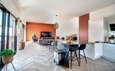 Maison à vendre 6 pièces, contemporaine de plain-pied 2022, sans vis-à-vis, avec piscine proche de La Rochelle.