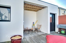 Maison à vendre 6 pièces, contemporaine de plain-pied 2022, sans vis-à-vis, avec piscine proche de La Rochelle.