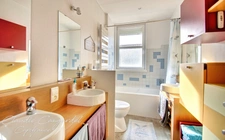 6-room house for sale in LA ROCHELLE (17), sought-after La Genette district