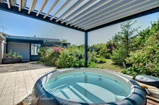 Marsilly – Maison à vendre de plain-pied au calme avec beau jardin arboré, 4 chambres, sur parcelle de 700m²